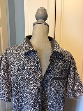 LULULEMON Summer Fridays Floral Short Sleeve Button Shirt EUC Sz L/XL